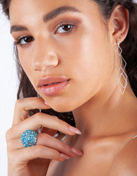 Silver Fine Diamond Cut Earrings - link has visual effect only